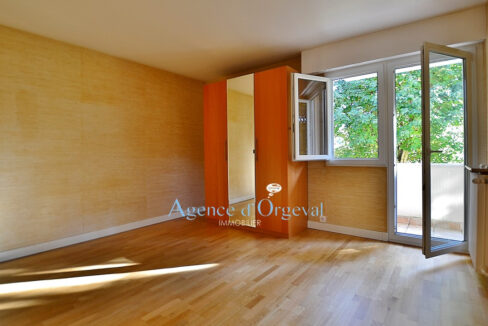 f0ef1bc98c0e1ab67356a500c1a305f2