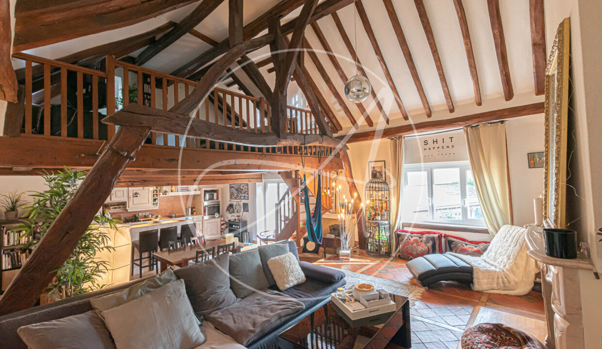 photo_022b1b511eb43d6699a3e1f6453ea77a