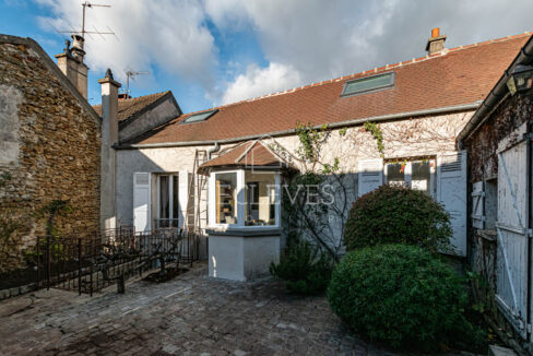 photo_076385fe87321b24c1159d4f72fbff6f