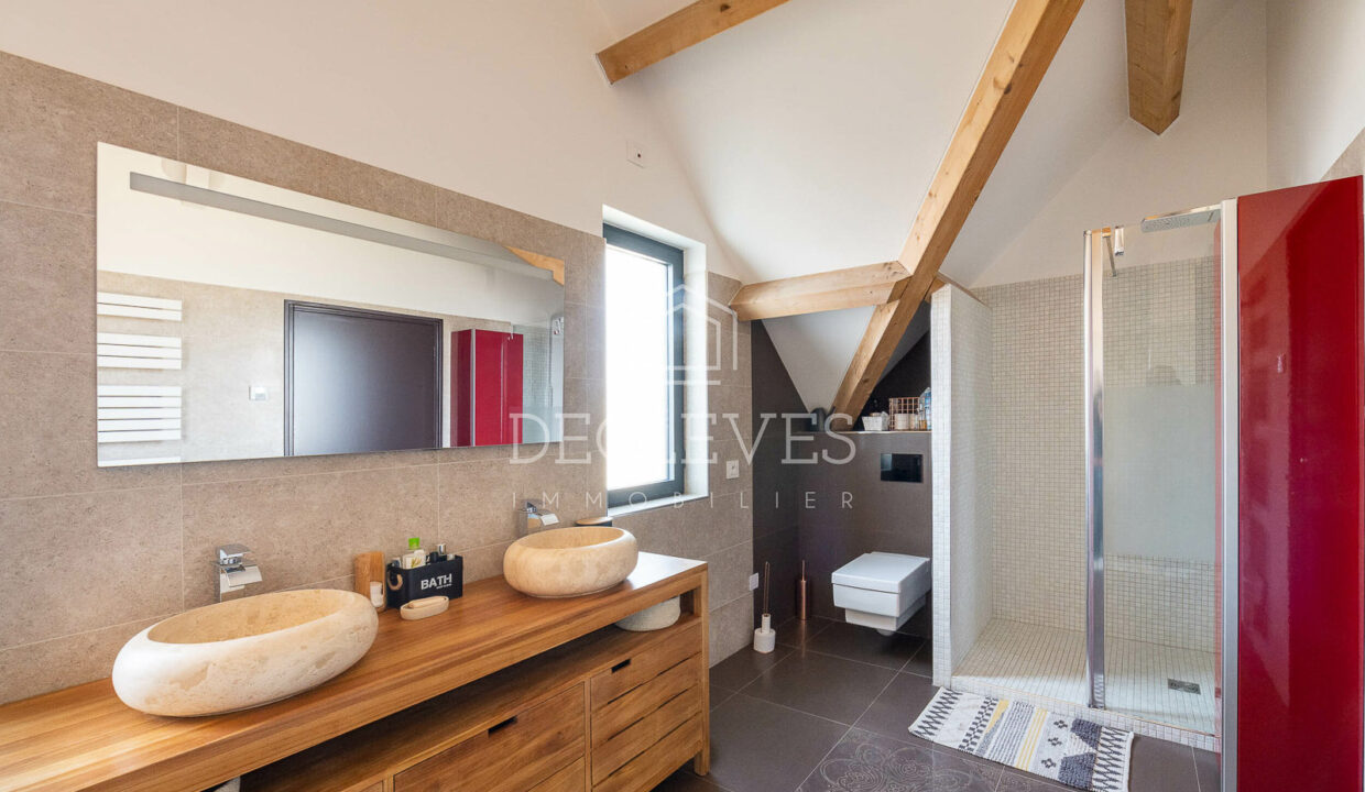 photo_0aee274c3bb256e391240e4ad1dda0f9