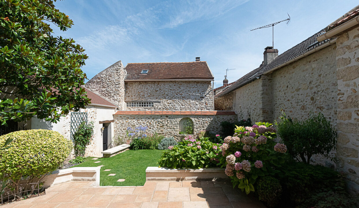 photo_0d3589ad13a9906b5c9db71775ca20b1