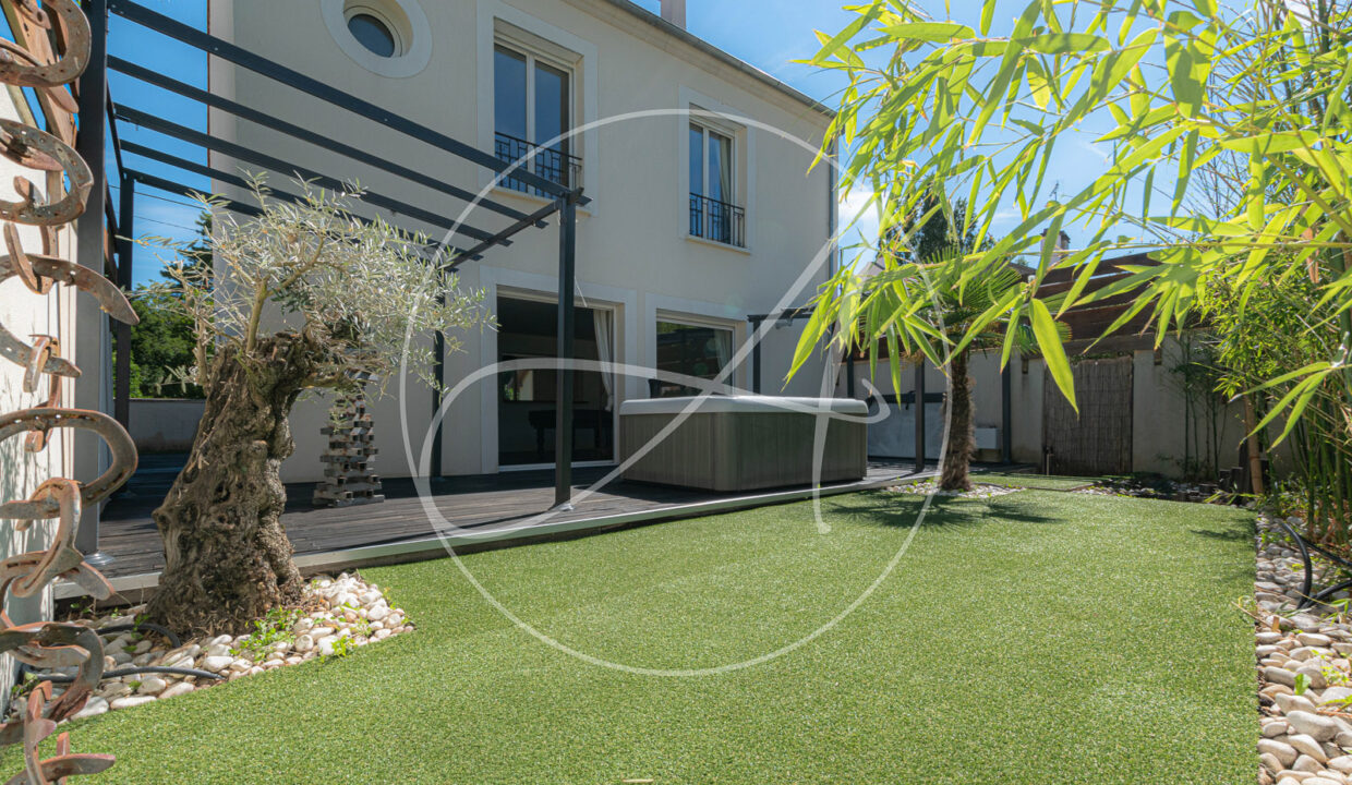 photo_26674949ca0f58c6b8cbb127d314c086