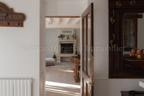 photo_28f8976815866d91cfe4be68ab701908