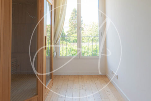 photo_3c95d33b71d04e491ed48120d12fc3ec