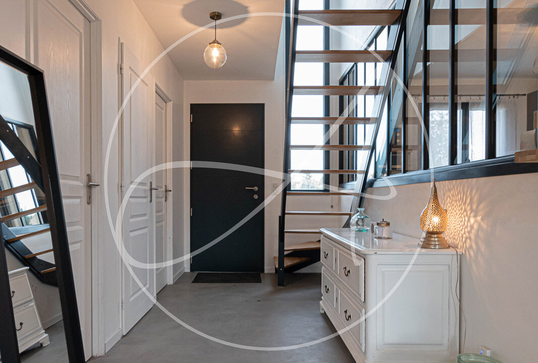 photo_44626779b9677d134f22e20689a4b9cd