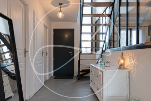 photo_44626779b9677d134f22e20689a4b9cd