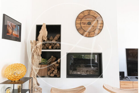 photo_55205b85b751f2722284997fb4f7abf0