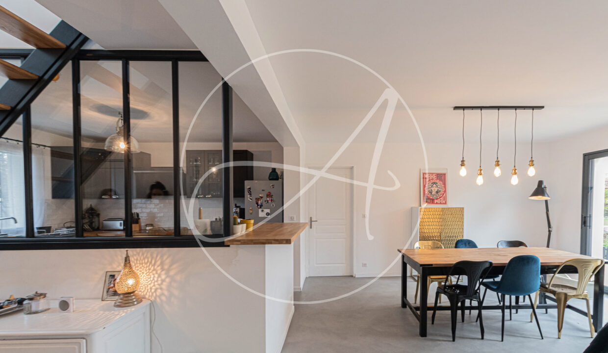 photo_5bc2fd8c035fcf4a70f0aee6093f0fa2