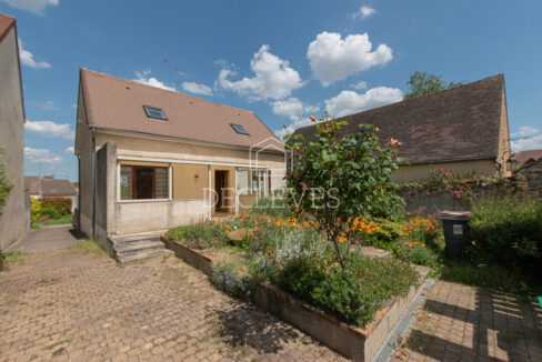 photo_68c196697e9653bc724f5d6883bc15f6