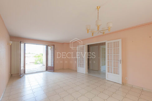 photo_790e3b050464193e021853d32f43f4cb