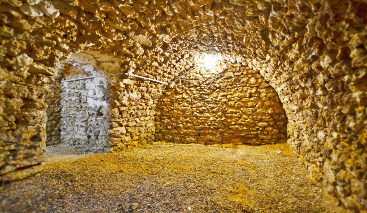 photo_839de7e61f0571d0a6a1777ee5fd155c