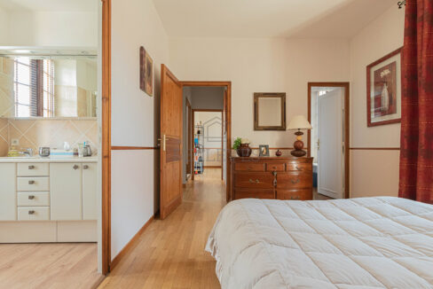 photo_8b4e123f6aee57c8cb937a88aa0e470c