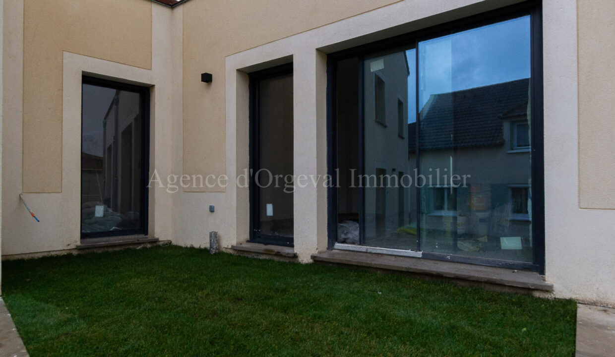 photo_8c7b33bfe059c4d48b503f8ad4cb3251