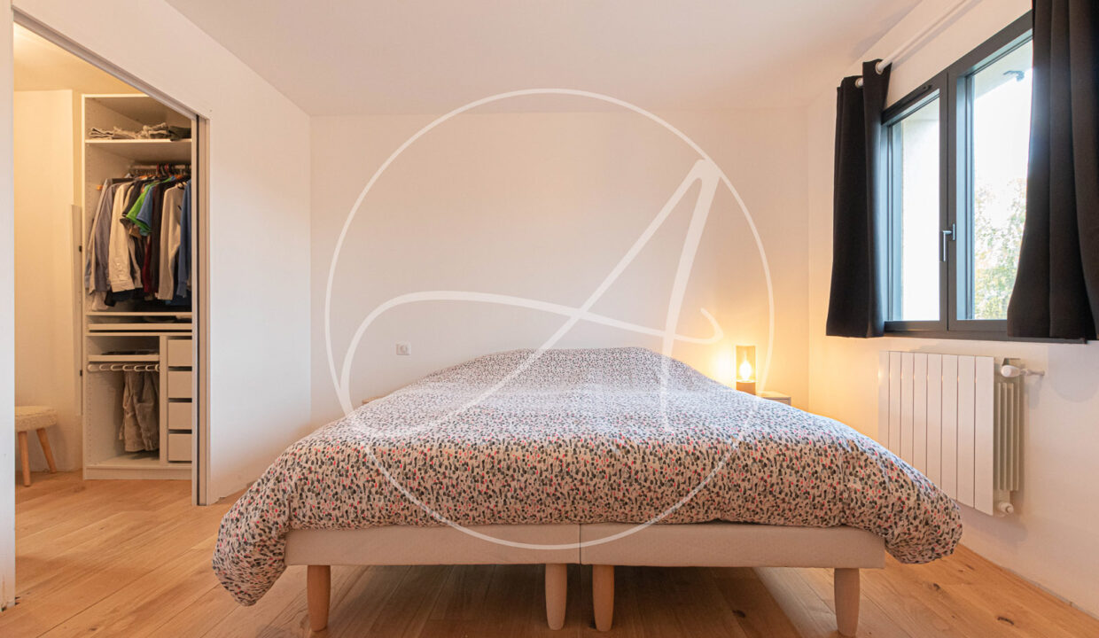 photo_8dba5c6d39193d65fb5942ad2f8e9194