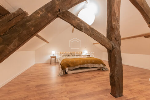 photo_9c0c55b0abbc9d11ea1d67d79cda9362