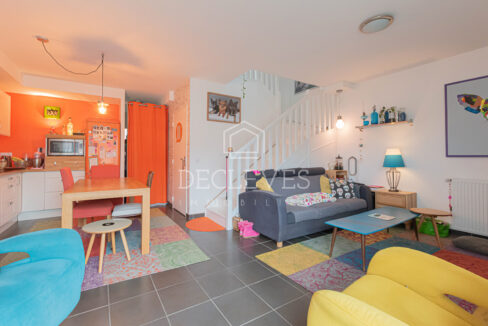 photo_a7b69055f60240cdbe70d0216f0fe5b5