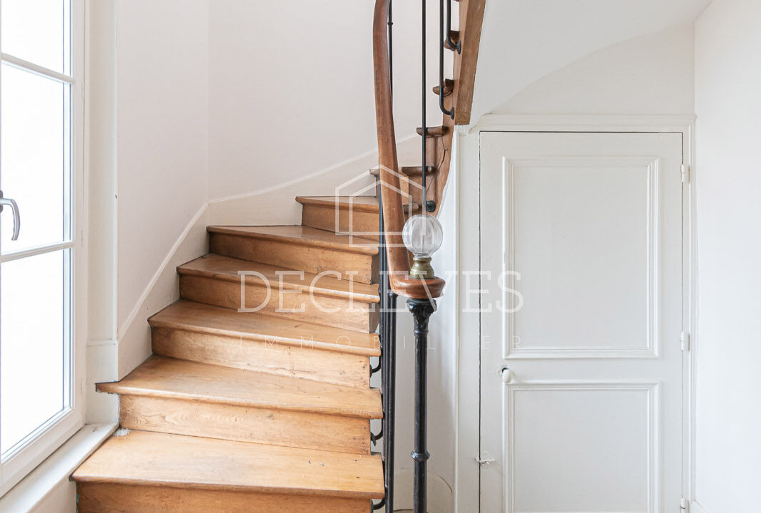 photo_aed3a510c3833bbe4b2b582cb2808426