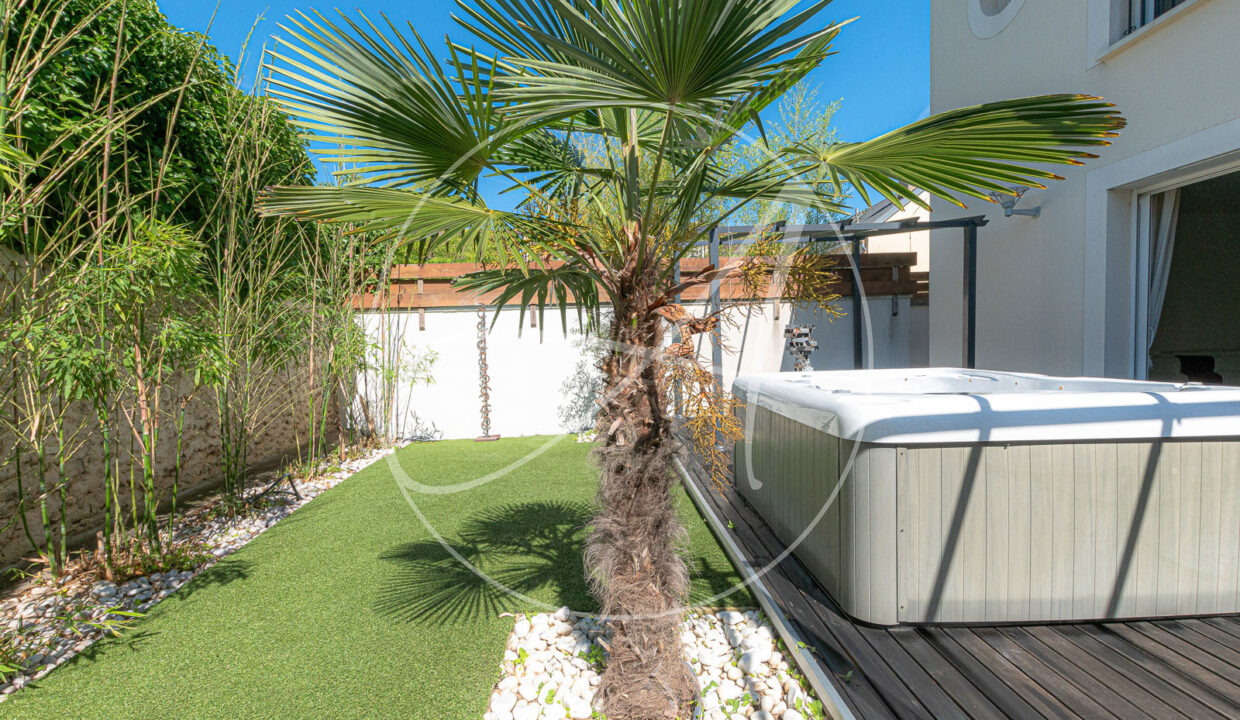 photo_b8477ae557abd6c46e5b5eebe460f1d1