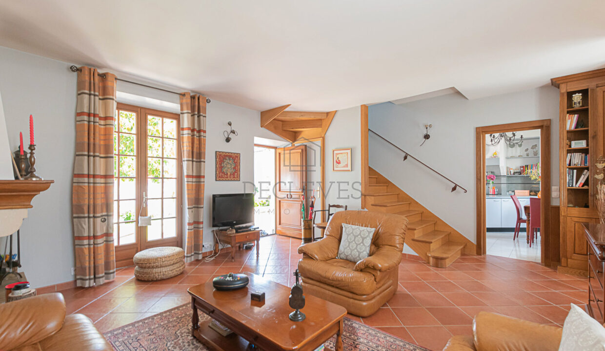 photo_c5635806a4e861734f46ee96015117aa