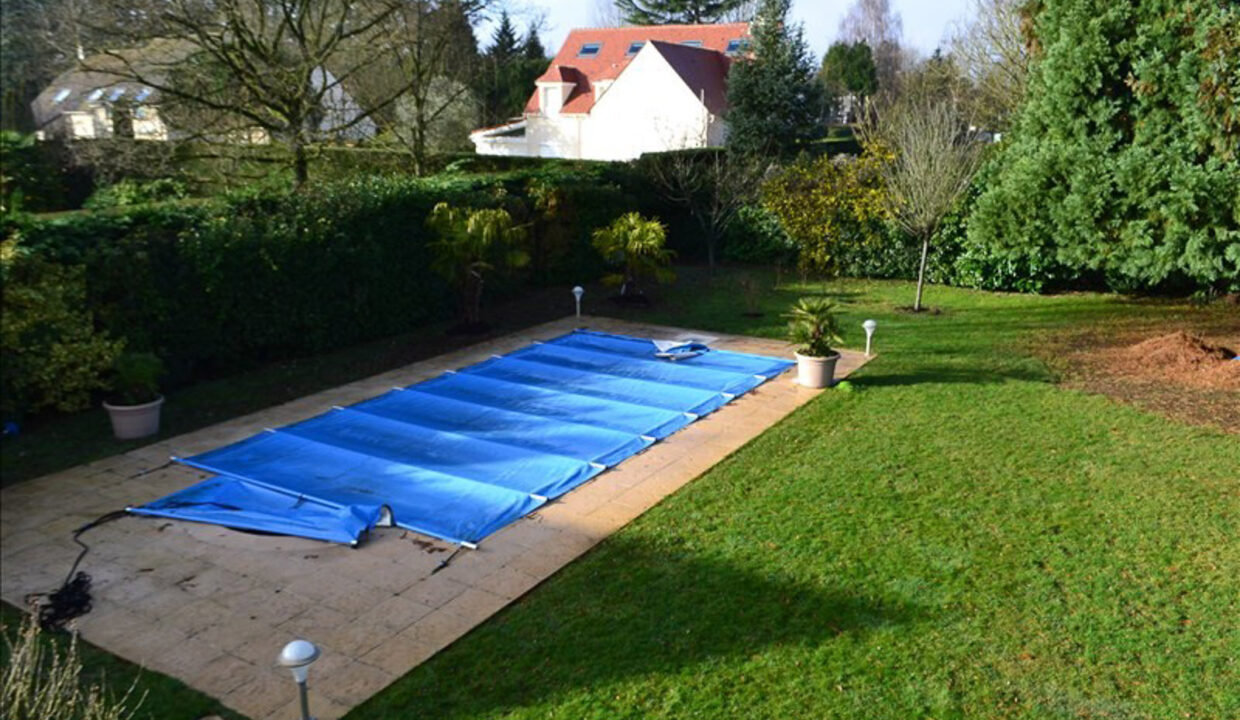 photo_cc16a3d635e44b071add54c759038919