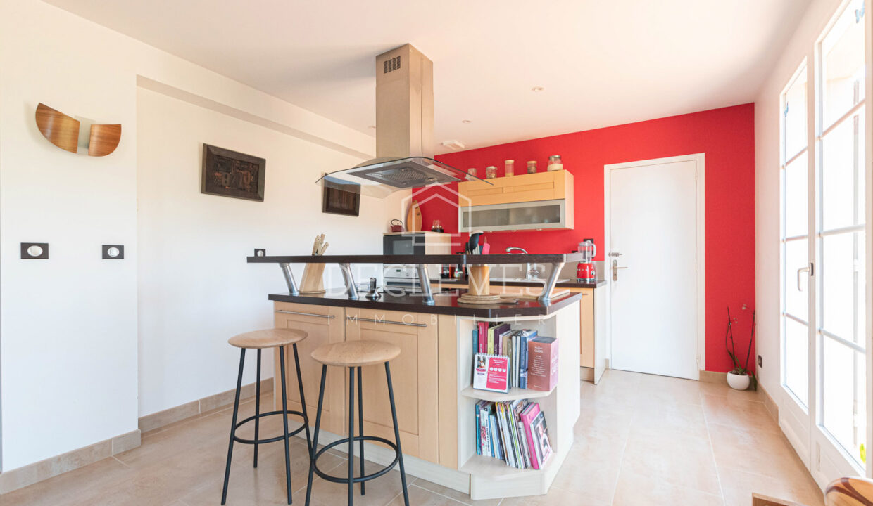 photo_d914350b6a4a871d81a3c9c21966e370