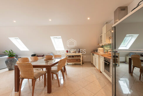 photo_db0c71fea4366936976643a02100aebd