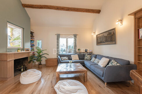 photo_db52aacfbad630c7bb9a36919eeef434