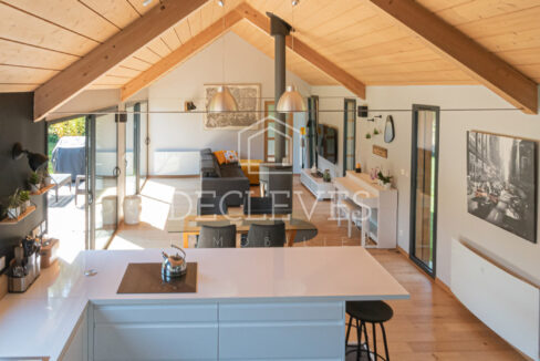 photo_dfd062aa30a7607f258c61f9cd20327e