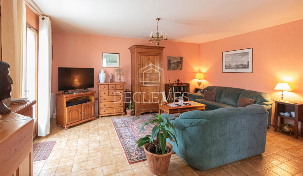 photo_e00cb81ceb864b92474301dd3879aa84