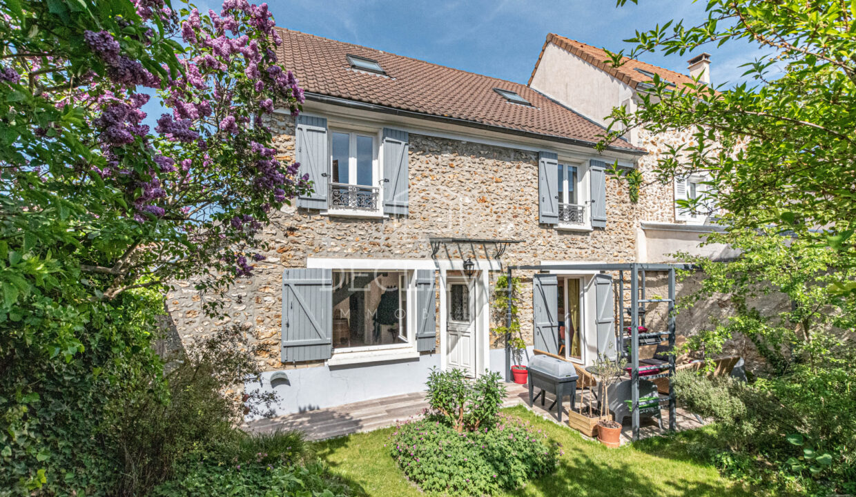 photo_e5030a7b44eb5d1762a8af5f2a8f7dd8