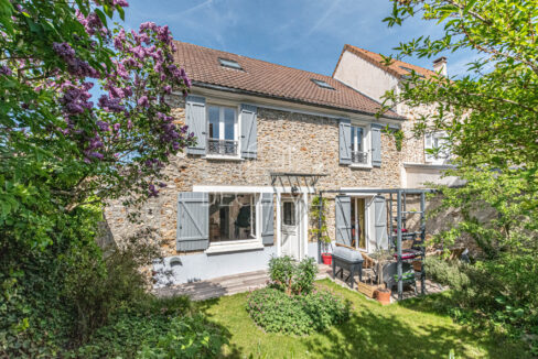 photo_e5030a7b44eb5d1762a8af5f2a8f7dd8