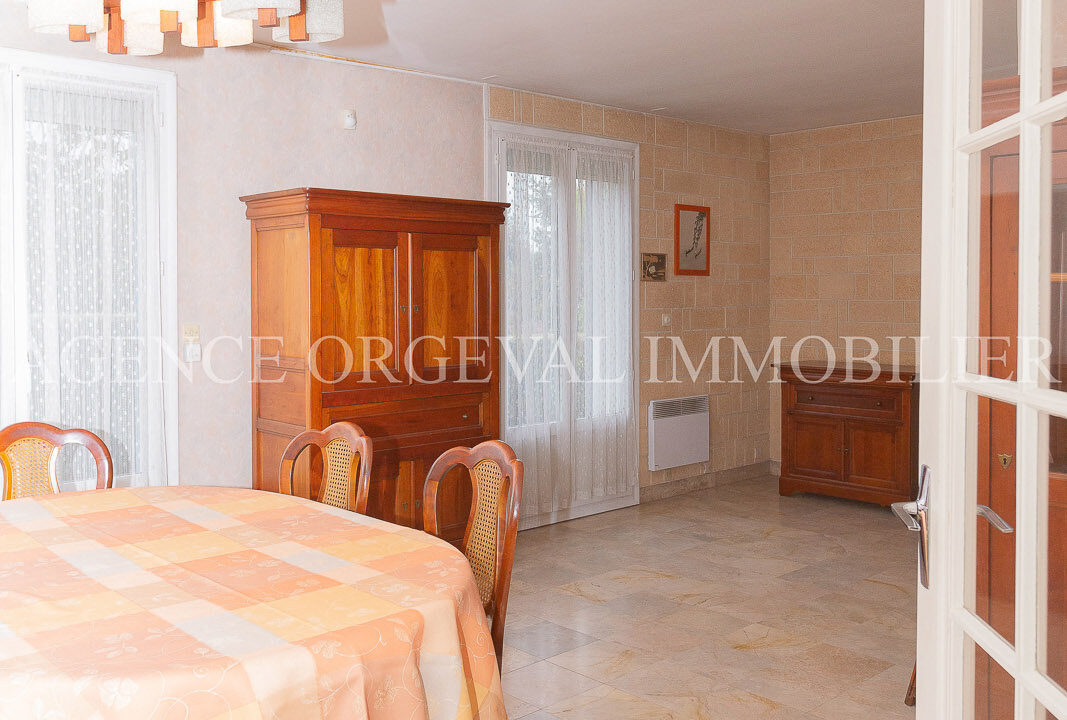 photo_f4c42dc84a7c15a86549b146bea6a276