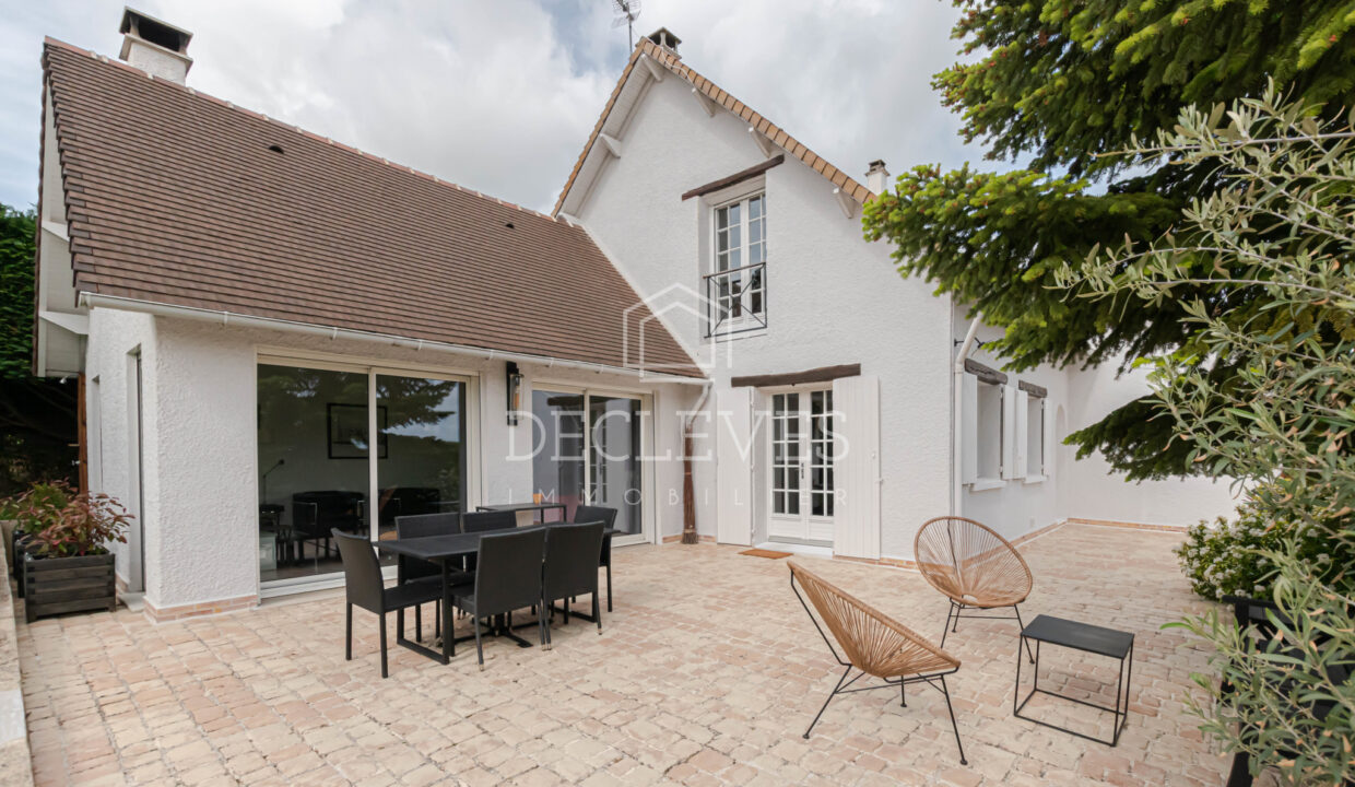 photo_fa98ac8f3d87db1c2f5a96915e89a893