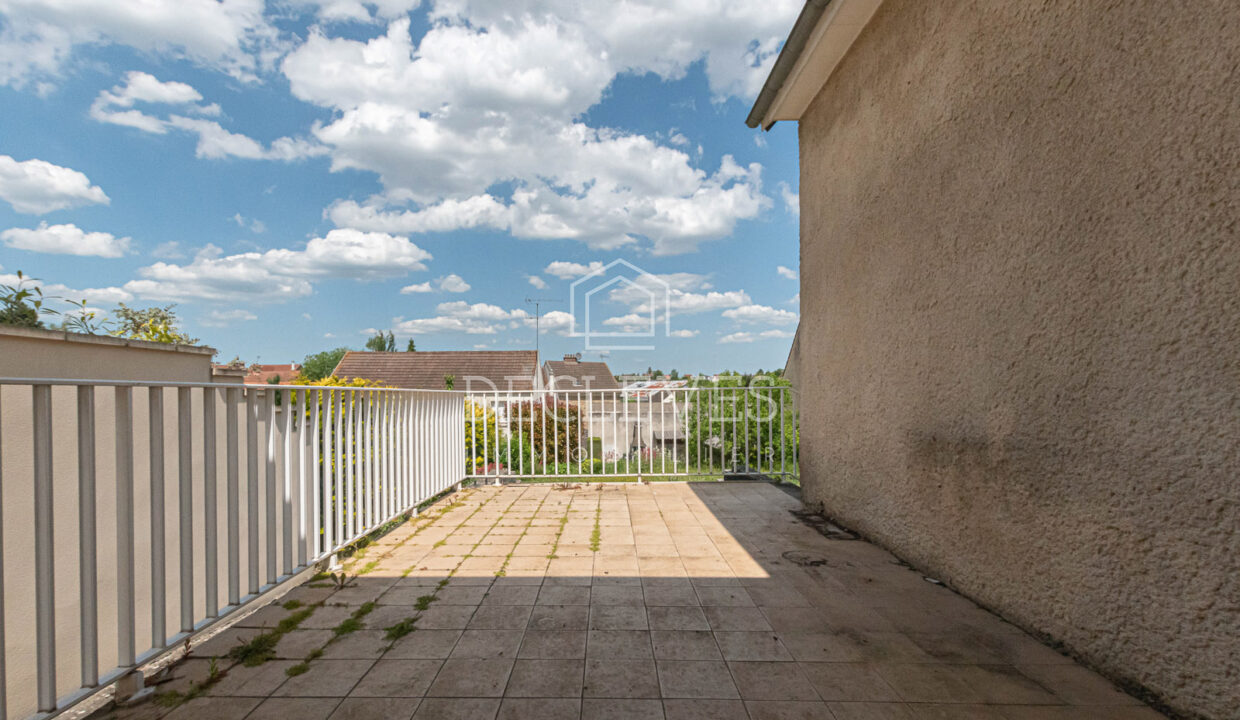 photo_fb8b40a232dc704b512f5e650edc67b5