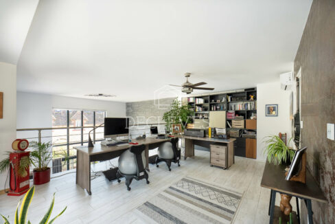 photo_fe4da73781204786908a1c94dcc6405e