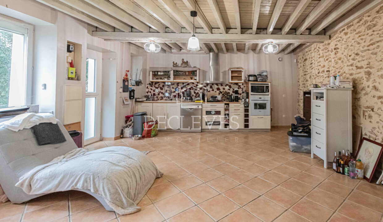 photo_0fa254e63b92f04db0d5c2518a8e2f6d